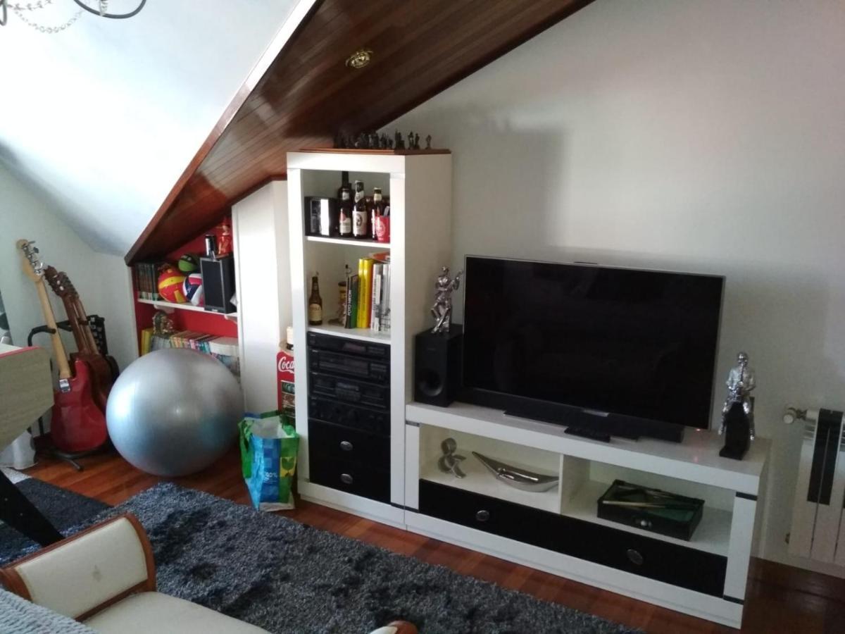 Alojamientos Marte Habitacion Con Bano Torrelavega Kültér fotó