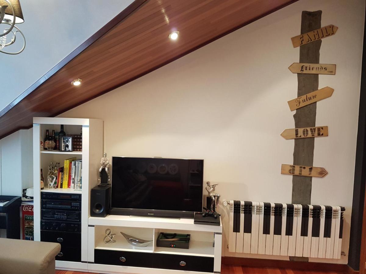 Alojamientos Marte Habitacion Con Bano Torrelavega Kültér fotó